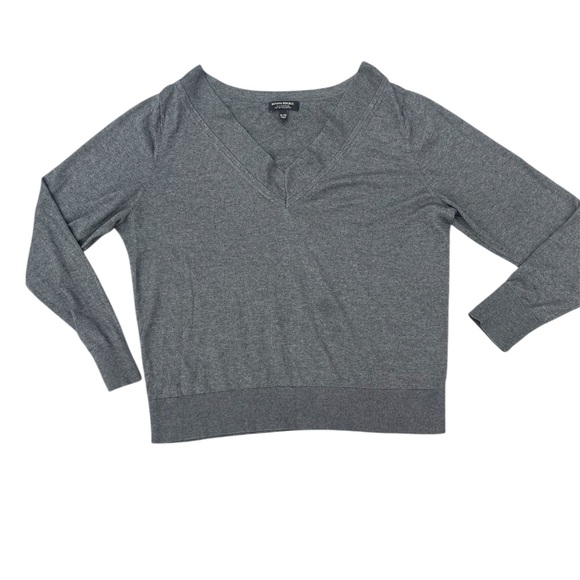 Banana Republic Sweaters - banana republic silk cashmere blend  Gray V-Neck Sweater